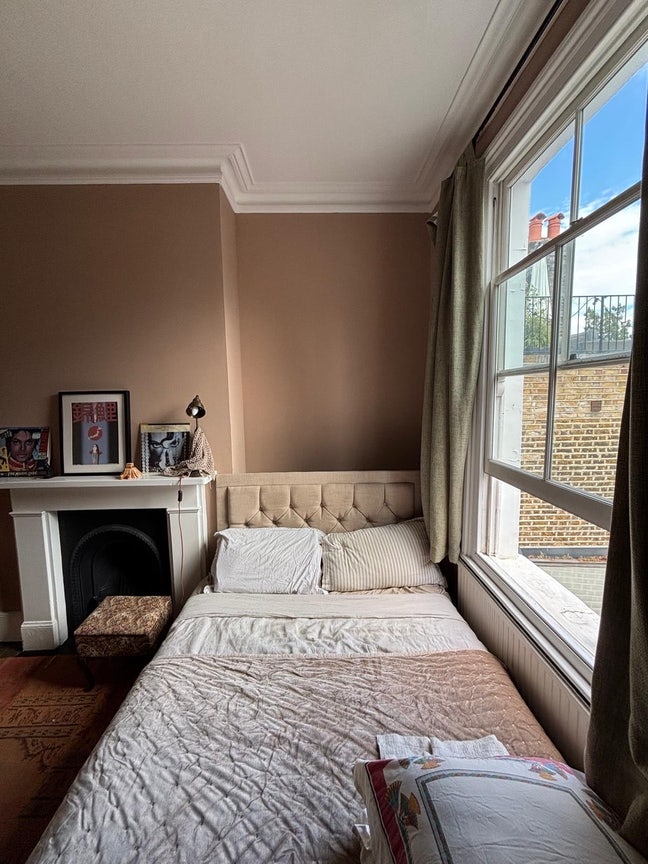 Long term sublet in Bright N London House Main Photo