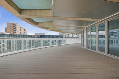 Luxury 1-Bed, 1-Bath Apartment with Large Terrace Main Photo