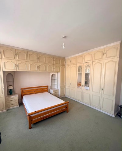 Double room in Harrow Main Photo