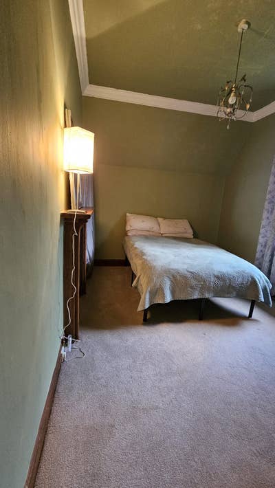 Room for rent Main Photo