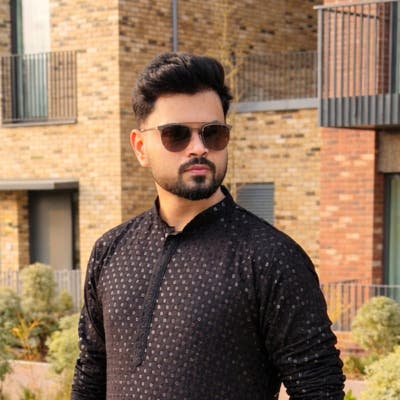 27 year old Male seeks a single or double room Main Photo