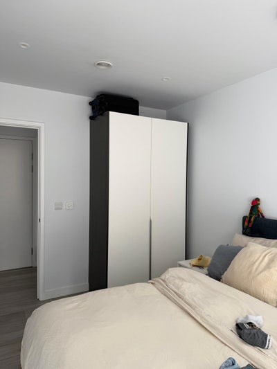 1 ensuite bedroom in a new building  Main Photo