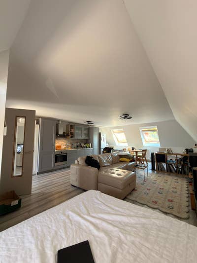 Studio flat for rent Main Photo