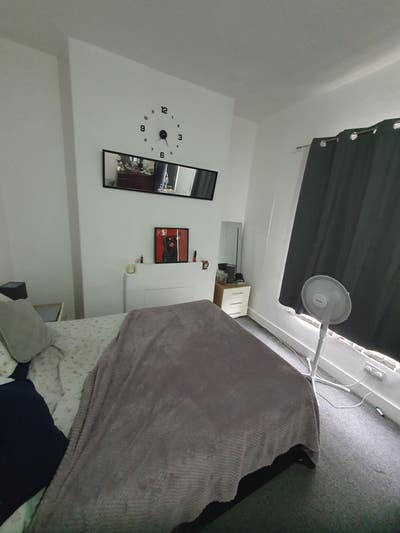 4 bedroom house to let just off Spring Bank  Main Photo