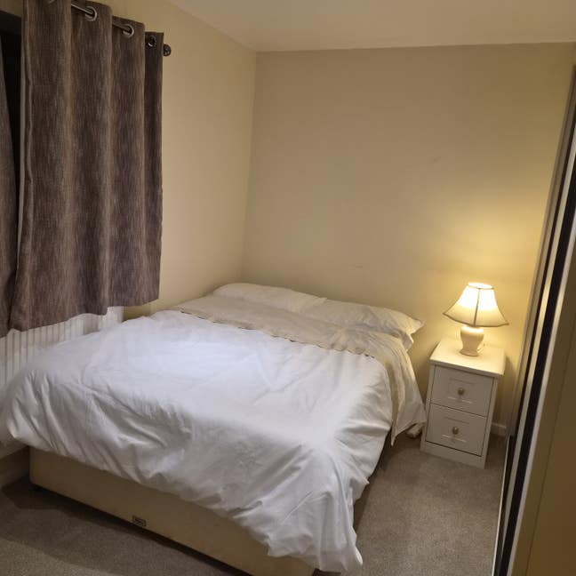 Double ensuite rooms.in Sketty  Main Photo
