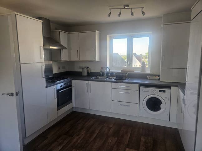 Modern 2 bed apartment in Cooper House, Grays Main Photo