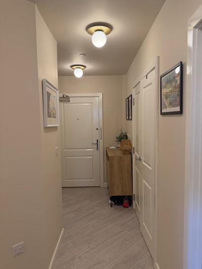 Double room with private access bathroom Main Photo