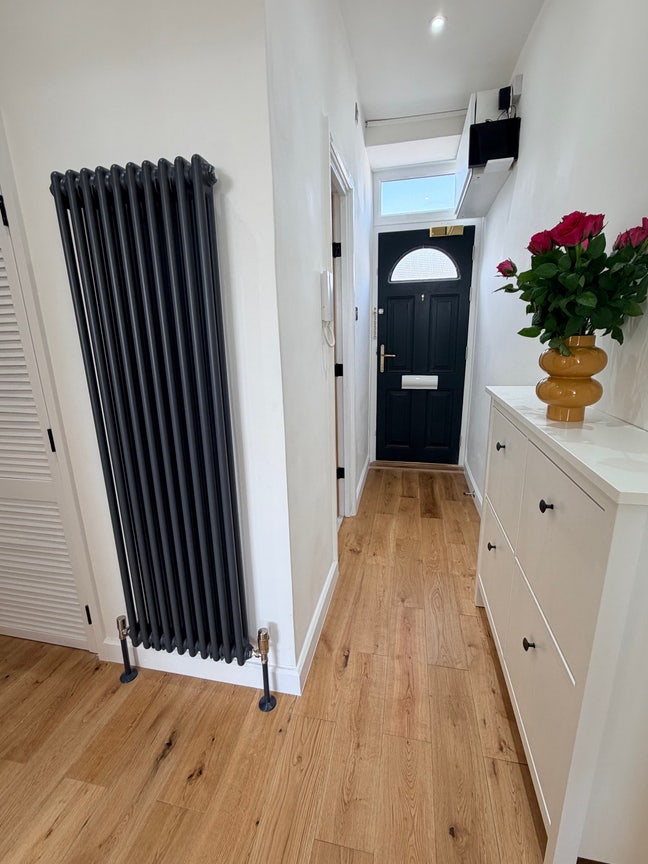 Newly refurbished-2 master bedrooms-All incl-Angel Main Photo