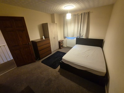 Double Room in TILBURY &pound;185 pw Main Photo