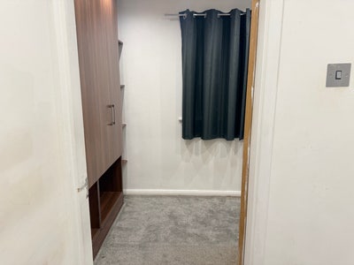 A single room in Woodley  Main Photo