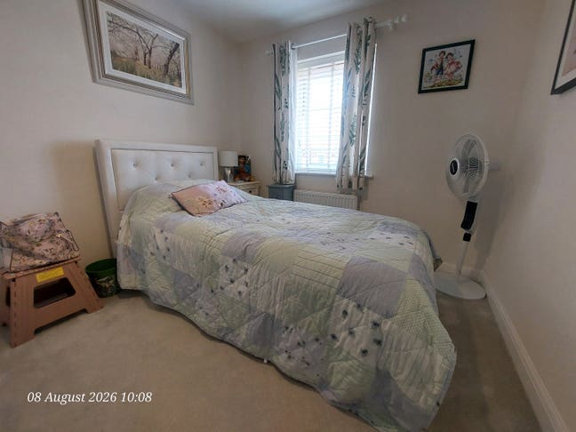 🏡 Cozy Furnished Bedroom in Quiet Housing Scheme  Main Photo