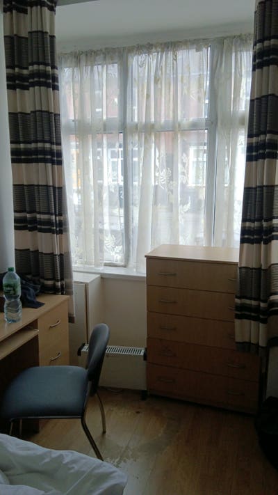 Room for let, 243 Hubert road Main Photo