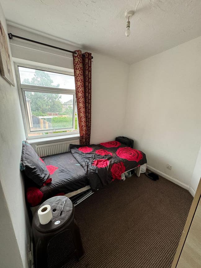 Affordable Fully Furnished Single Room –  UB3 5BN Main Photo
