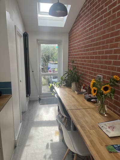Spare room in newly refurbished house in Cathays Main Photo