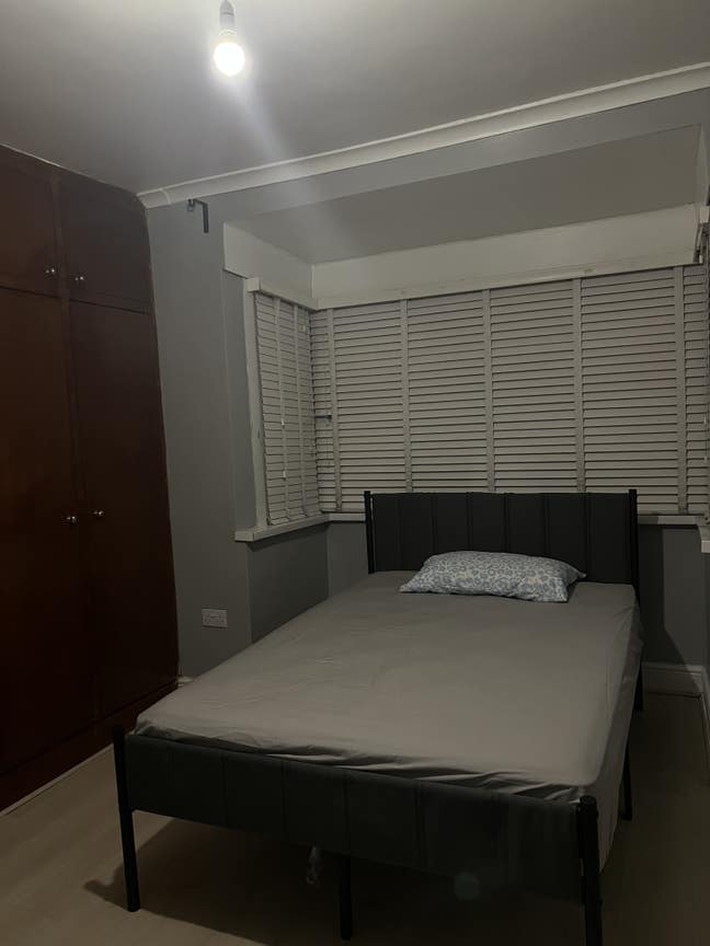 Big Spacious Rooms in Brent  Main Photo