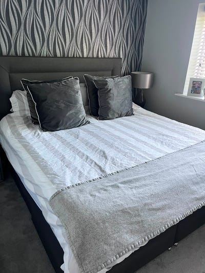 Large double bedroom available in Bromsgrove  Main Photo