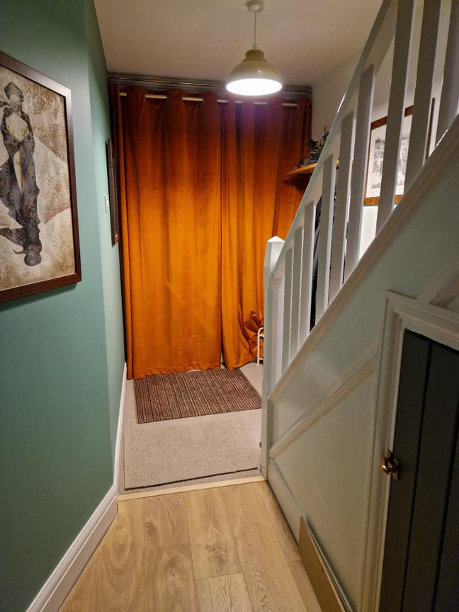 Co-living space to suit a couple (suite of rooms) Main Photo