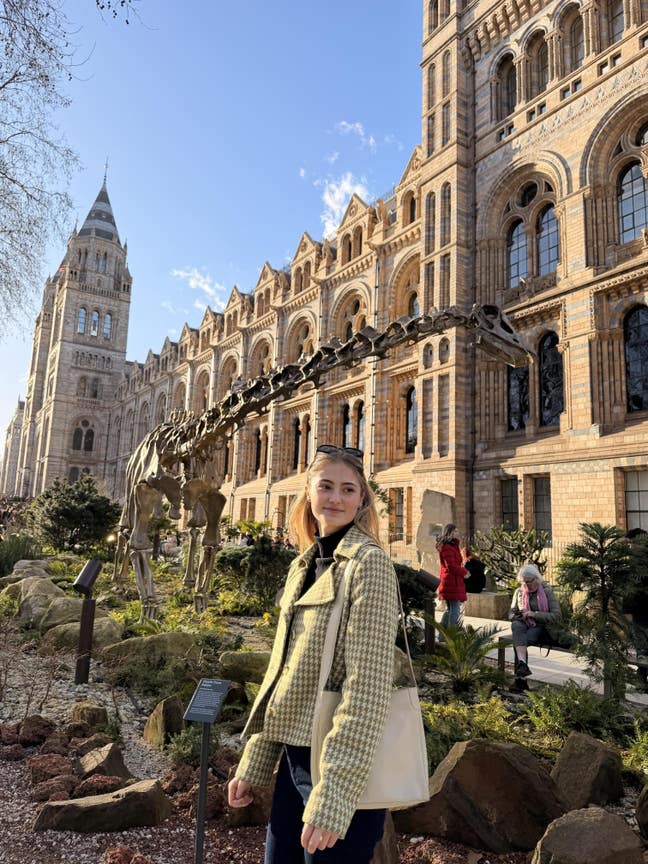 Looking for a room to rent in London!  Main Photo