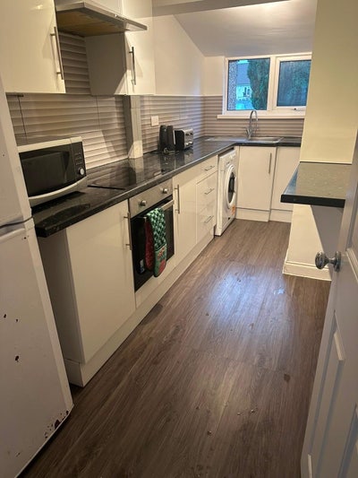 Spacious Double Room Near UWE Main Photo