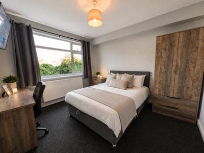 �✨ Brand New Professional House Share – Leicester  Main Photo