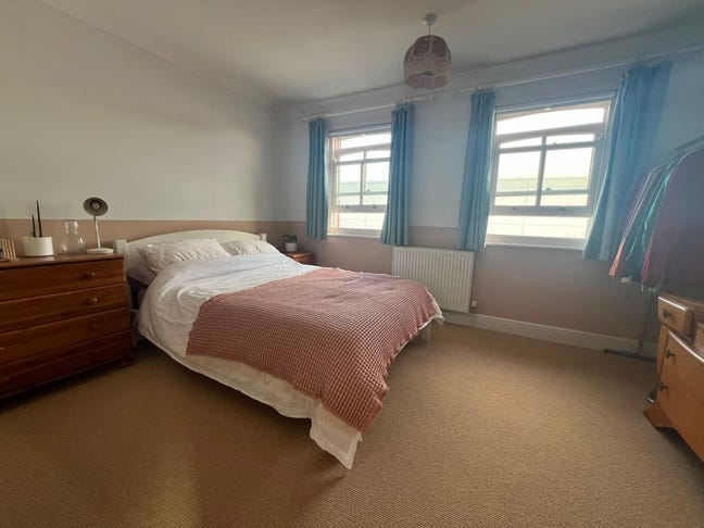 Double w/En-Suite In Quiet Residential Mews House Main Photo