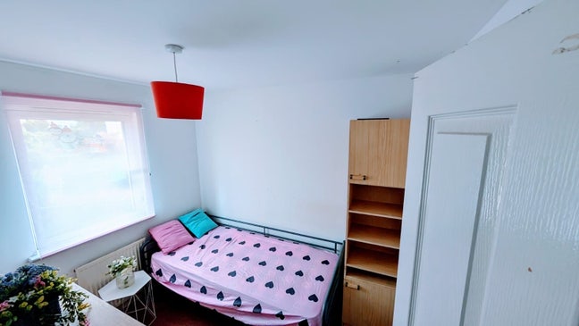 Female Accommodation Available – EH16, Edinburgh Main Photo