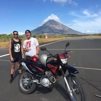 Professional Male seeks a double room Main Photo