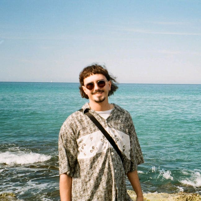 28, audio engineer, looking for house share Main Photo