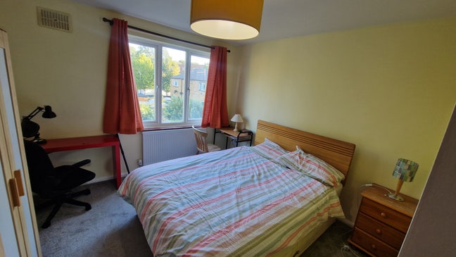 Double Bedroom near S.. Ealing Tube Main Photo