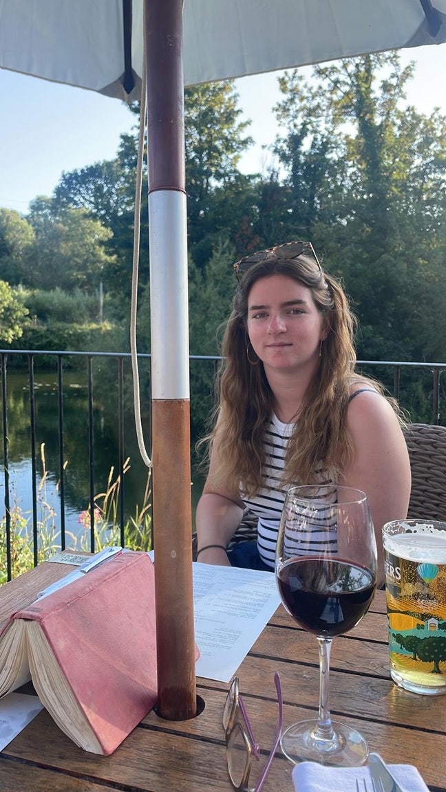 Third-year eng student looking for a room for... Main Photo