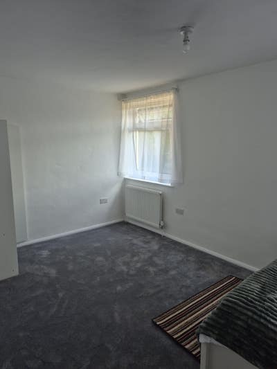 Room in a Shared Flat, Berkshire House, SE6 Main Photo