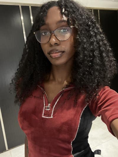 Recent graduate seeking a room or buddy-ups! Main Photo
