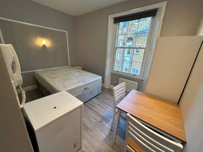 Pimlico Zone 1 Newly Refurbished for 1 Person Only Main Photo