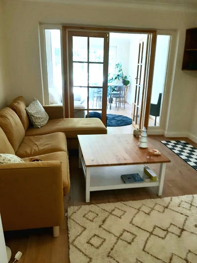 Double room 2 mins from Sutton High Street Main Photo