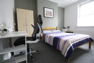 🏠 Comfortable Double Room &pound;100 OFF ON 1st MONTH  Main Photo