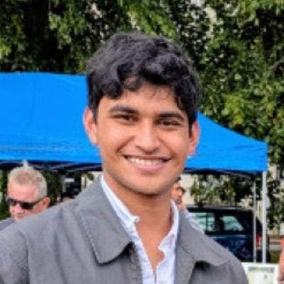 Student Male seeks a double room Main Photo