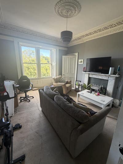 Flat Available Thurs 13th - Mon 17th August Main Photo