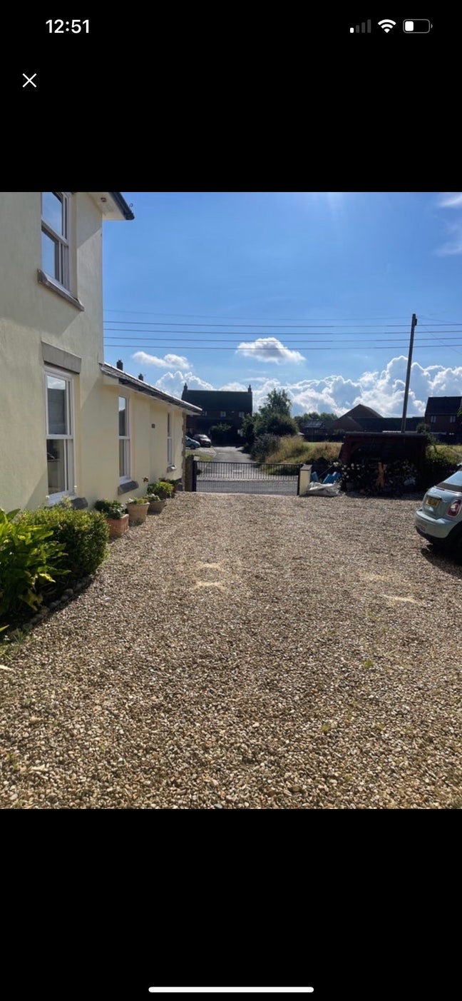 Self contained 2 bedroom property  Main Photo