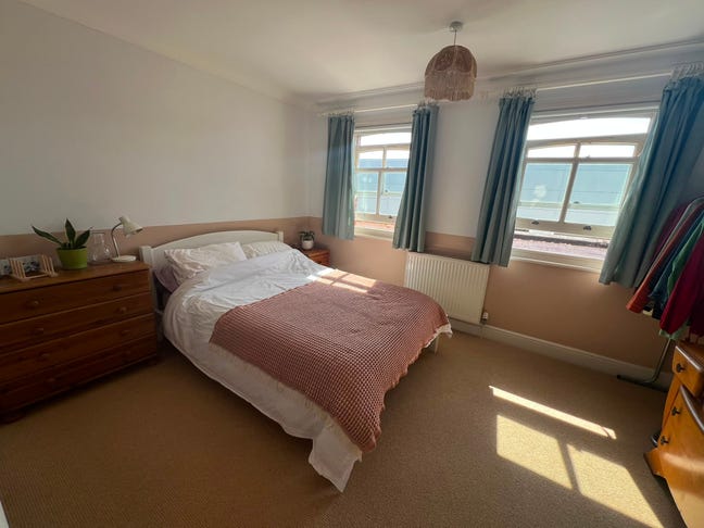 Double w/En-Suite In Quiet Residential Mews House Main Photo
