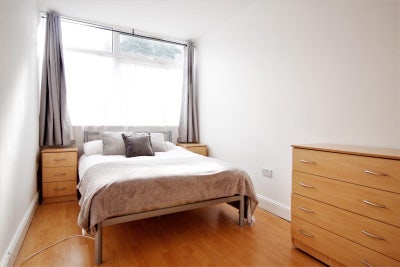 🏡 Large Double | Open Plan Living ✨ Main Photo