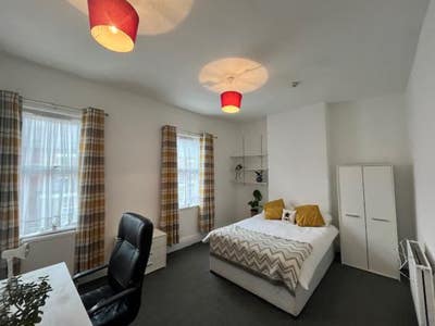 Available End of October - Ermine road Main Photo