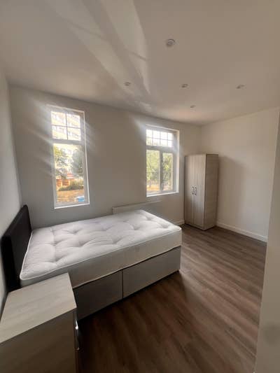 3 Double Ensuite Rooms Available in Harborne  Main Photo