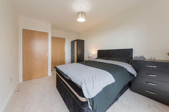 Excellent Double Room Available Now Main Photo