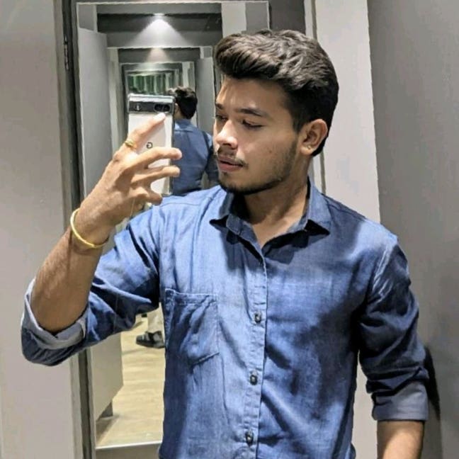 Master’s Student Looking for a Room in Bath Main Photo