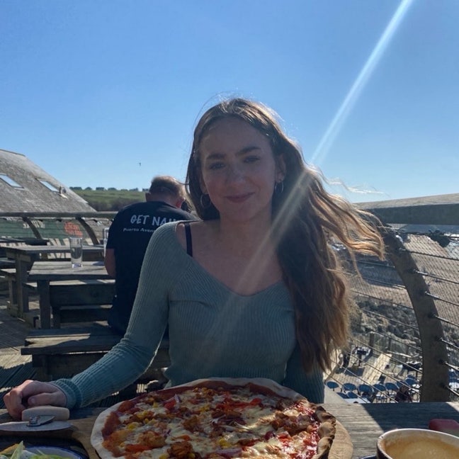 friendly young tenant looking for a room Main Photo
