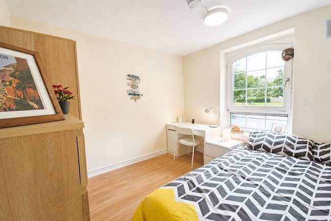 Lovely Rooms in a newly renovated flat in Wapping Main Photo