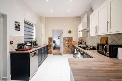 En-Suite Room to let in the Failsworth Area Main Photo