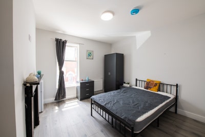 Luxurious Double Room- Bills Inc Main Photo
