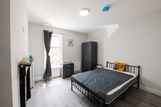 Luxurious Double Room- Bills Inc Main Photo