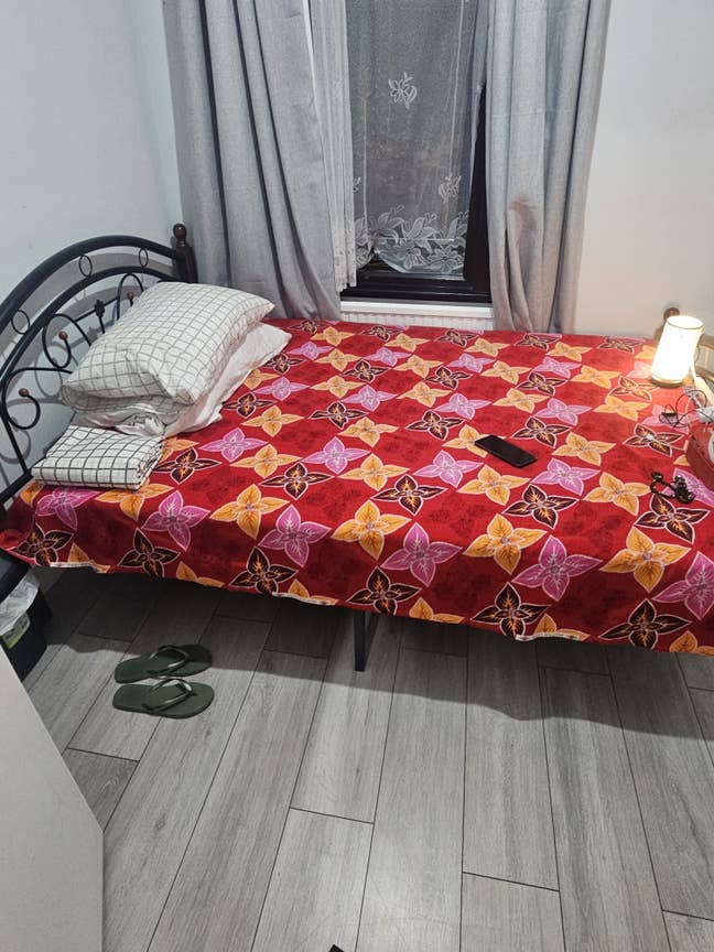 DoublerRoom Available – London E6 3LG Main Photo